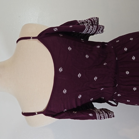 Exhilaration Short Sleeve Maroon & White Floral Pattern Maxi Dress Small - Picture 8 of 10